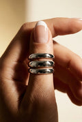 Bague ouverte triple dôme argentée – Acier inoxydable | Bague femme moderne
