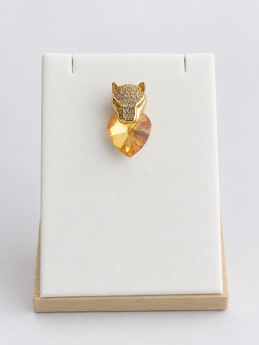 Collier et Pendentif Tête de Panthère Cœur Zircon – Acier Inoxydable Plaqué Or 45+5 cm
