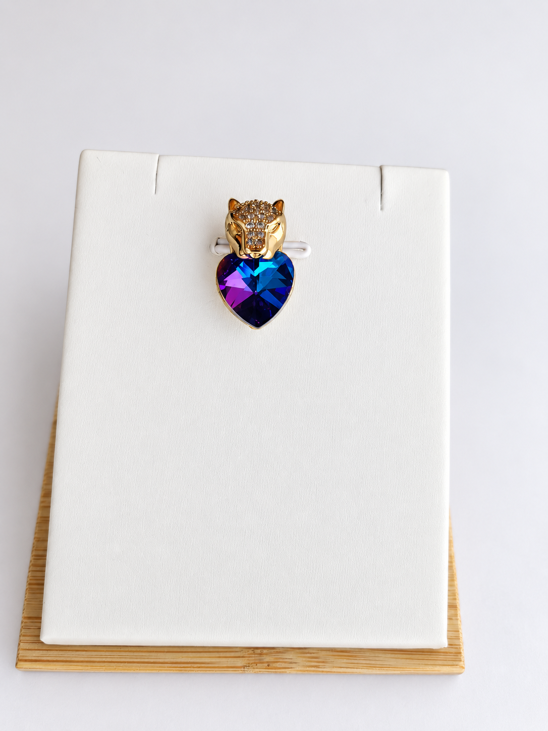 Collier et Pendentif Tête de Panthère Cœur Zircon – Acier Inoxydable Plaqué Or 45+5 cm