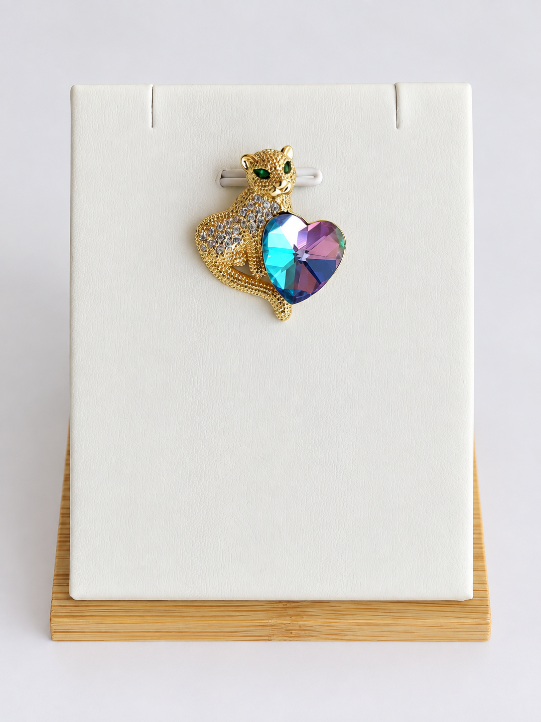 Collier et Pendentif Panthère Cœur Zircon – Acier Inoxydable Plaqué Or 45+5 cm
