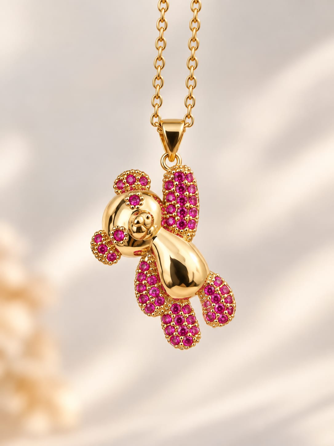 Collier Ourson Zircon Acier Inoxydable Plaqué Or 45+5 cm – Tendresse Lilas / Éclat d’Émeraude / Doudou Fushia
