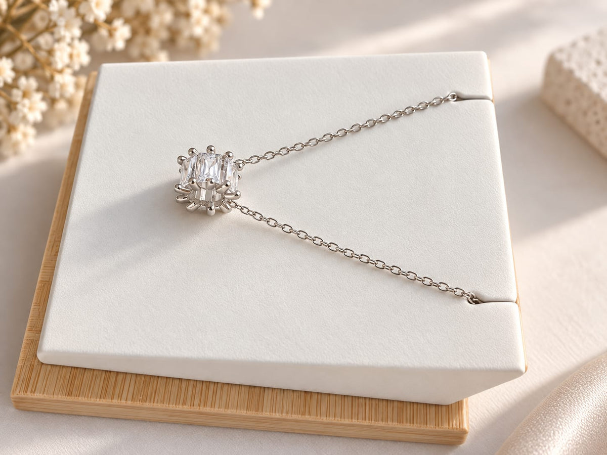 Collier Femme Zircon Baguette Acier Inoxydable – Roulettes Précieuses Doré ou Argenté, 45+5 cm – Pendentif Seul ou Complet