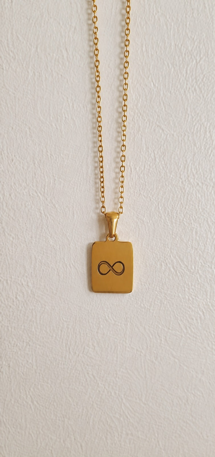 Collier Lettre Initiale Rectangulaire Personnalisé - Gavure sur demande en express