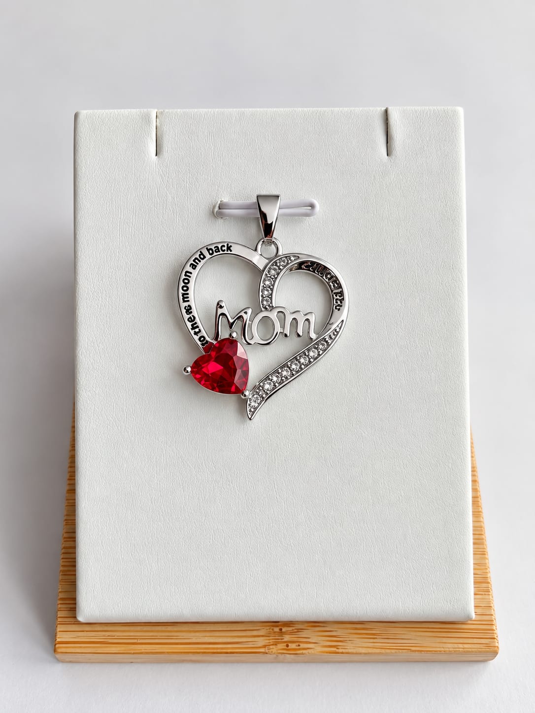 Collier et Pendentif Éclat de Maman – Cœur MOM Zircon Rouge, Acier Inoxydable 45+5 cm