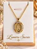 Collier Médaille Vierge de Guadalupe Plaqué Or – Pendentif Lumière Sacrée Acier Inoxydable et Zircons – Bijou Religieux Protection – Pendentif Seul ou Collier 45+5 cm