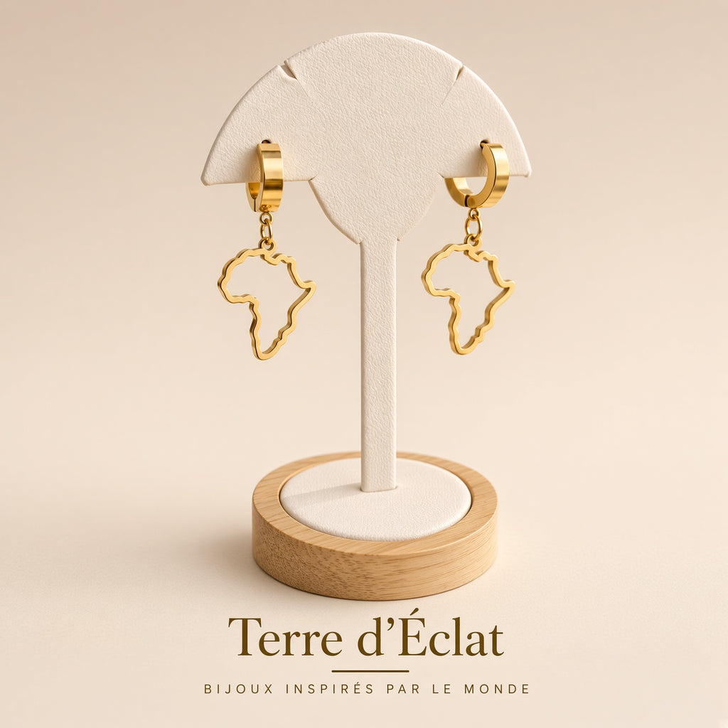 Créoles Pendantes Carte Afrique Or Terre d’Éclat – Boucles d’Oreilles Dorées