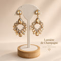 Boucles d’Oreilles Chandelier Champagne Lumière de Champagne – Cristaux Or