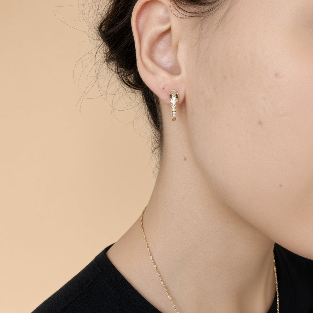 Mini Créoles Serpent Argent 925 Doré Élégance – Émeraude & Zircons