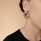 Boucles d’Oreilles Anneaux Tressés Or – Créoles Statement Perles Dorées