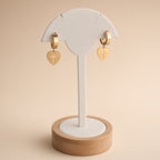 Boucles d'oreilles créoles cœur croix gravée – Acier inoxydable plaqué or | Bijoux femme romantiques et symboliques