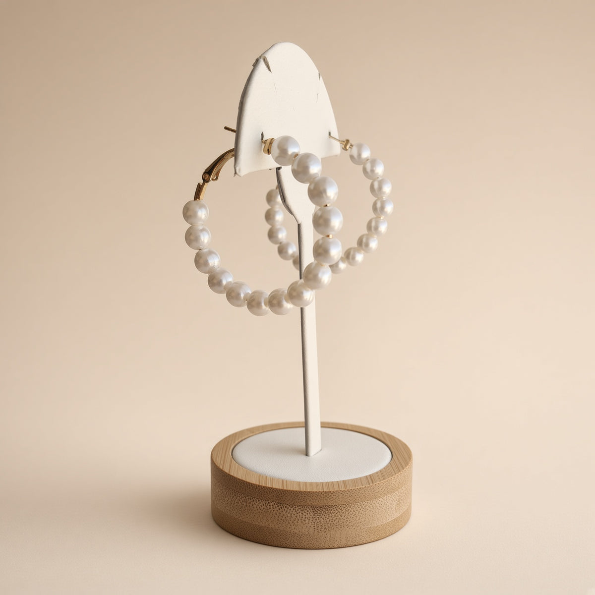Boucles d'oreilles créoles perles – Alliage doré et perles synthétiques | Bijoux femme élégants
