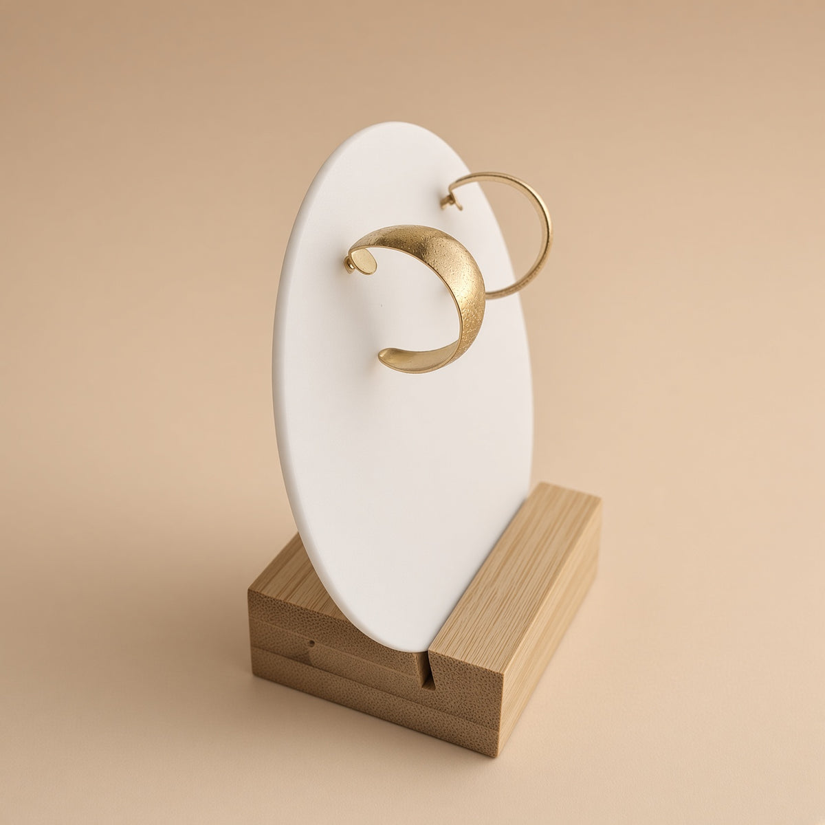 Boucles d'oreilles créoles épaisses sablées – Acier inoxydable plaqué or | Bijoux femme texturés