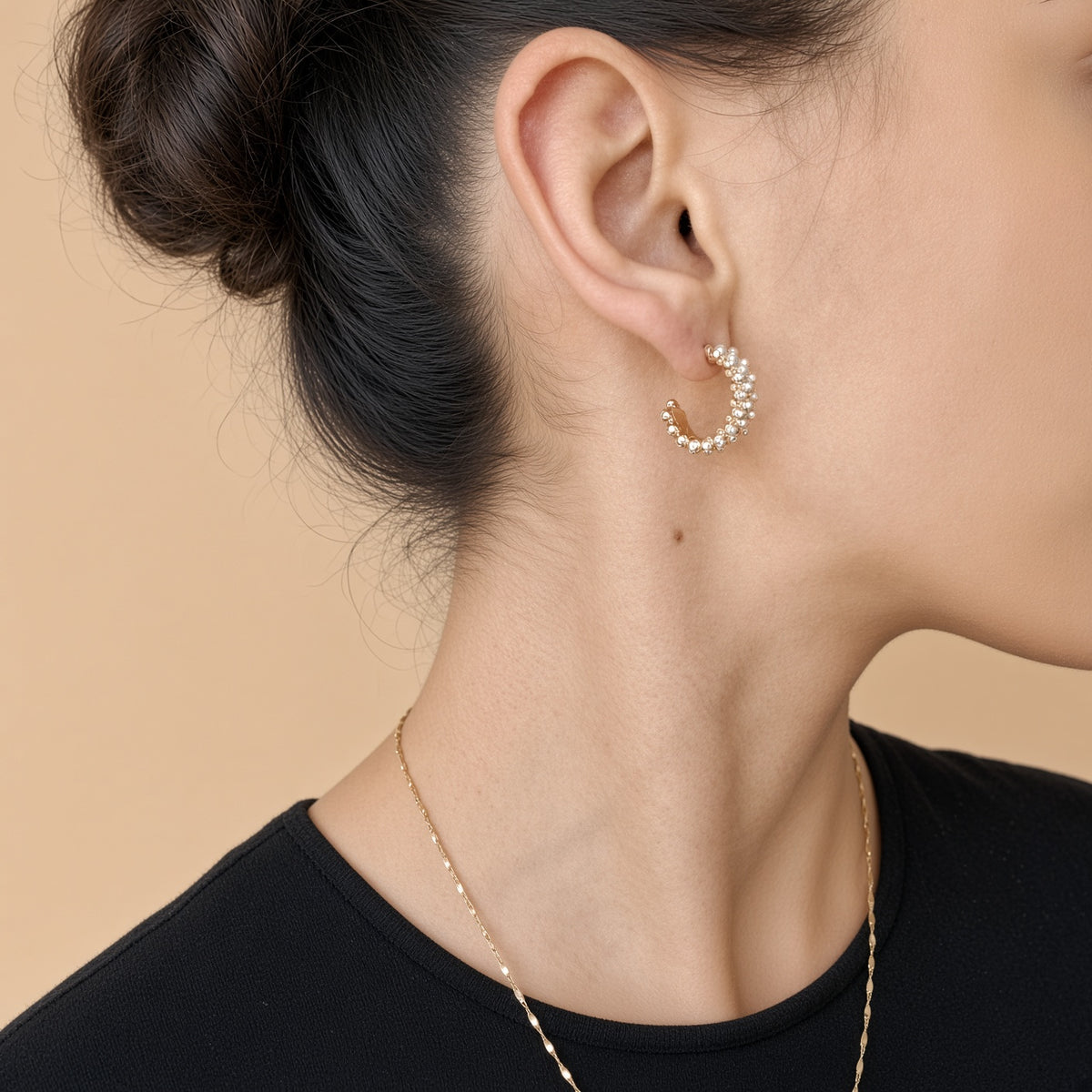 Boucles d'oreilles créoles perles – Acier inoxydable et perles synthétiques | Bijoux femme élégants