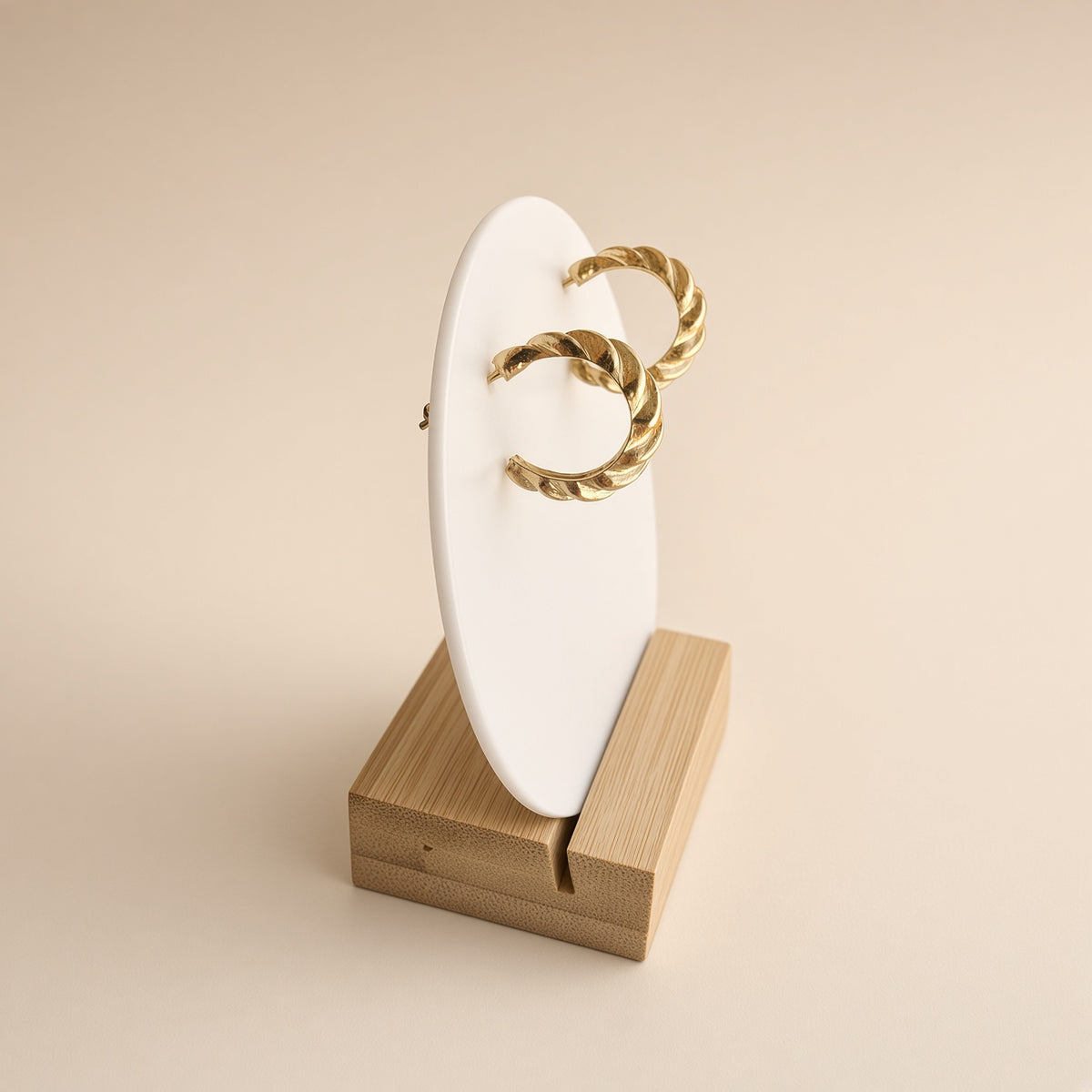 Boucles d'oreilles mini créoles torsadées – Acier inoxydable plaqué or | Bijoux femme texturés