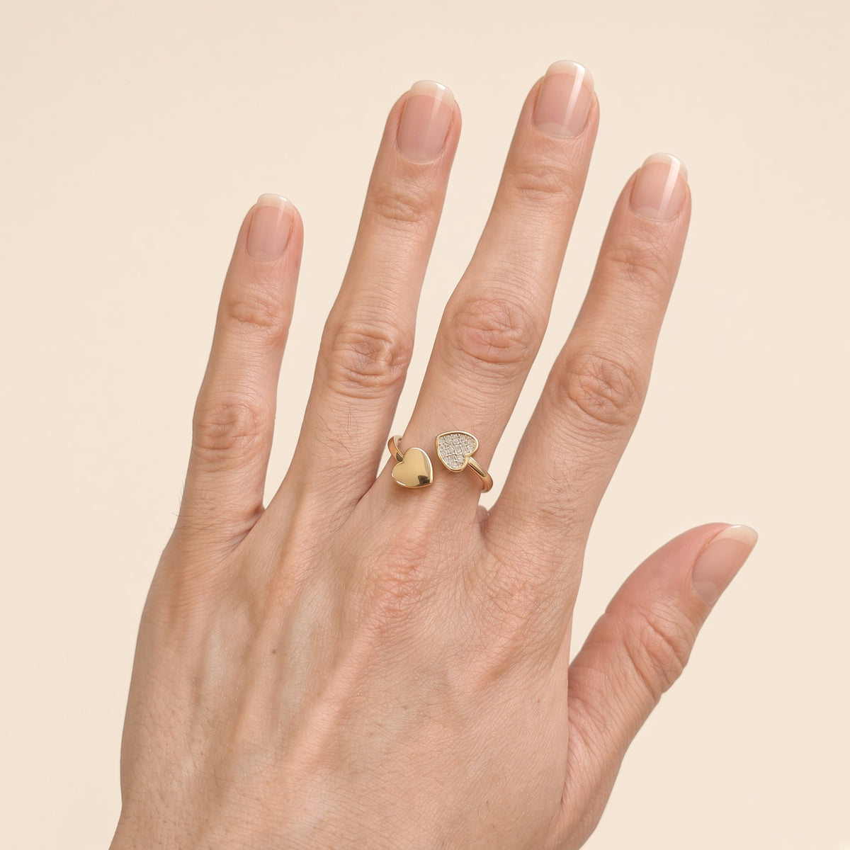 Bague ouverte double cœur – Acier inoxydable plaqué or et strass | Bague femme
