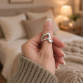 Bague ouverte sculpturale argentée – Acier inoxydable | Bague femme moderne