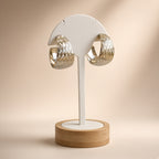 Boucles d'oreilles créoles larges texturées – Acier inoxydable argenté | Bijoux femme modernes