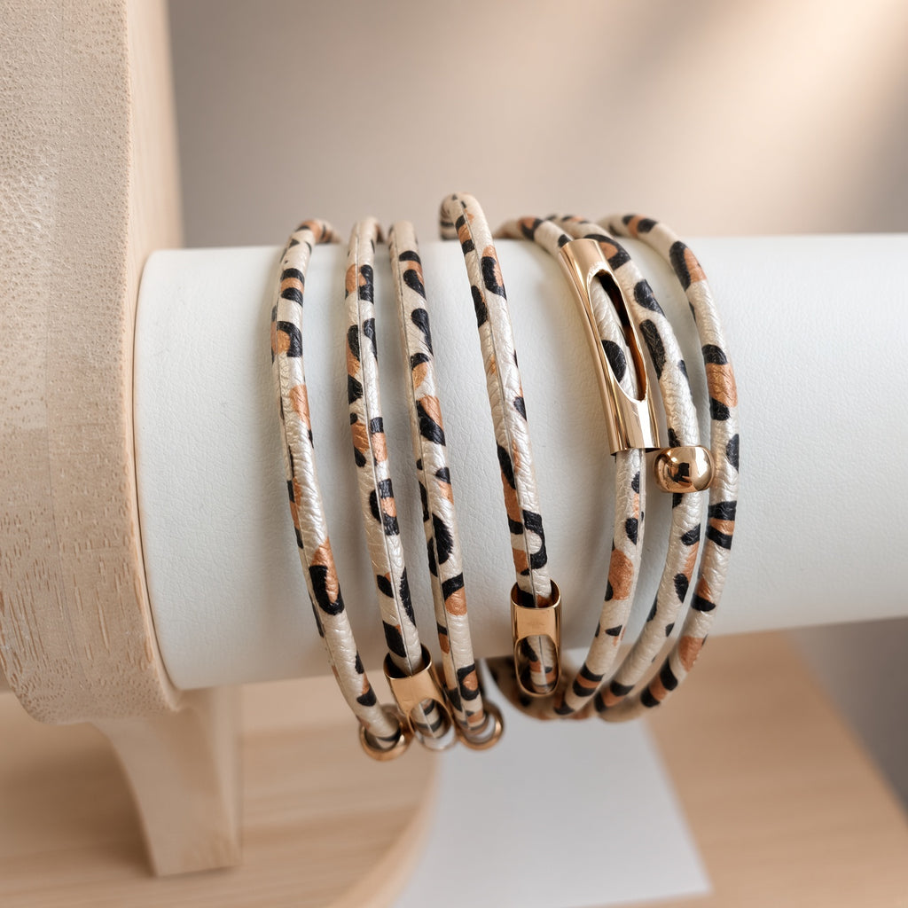 Bracelet multi-rangs léopard – Cuir et fermoir aimanté doré | Bracelet femme