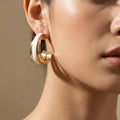 Boucles d'oreilles femme créoles blanche nacre et plaqué or