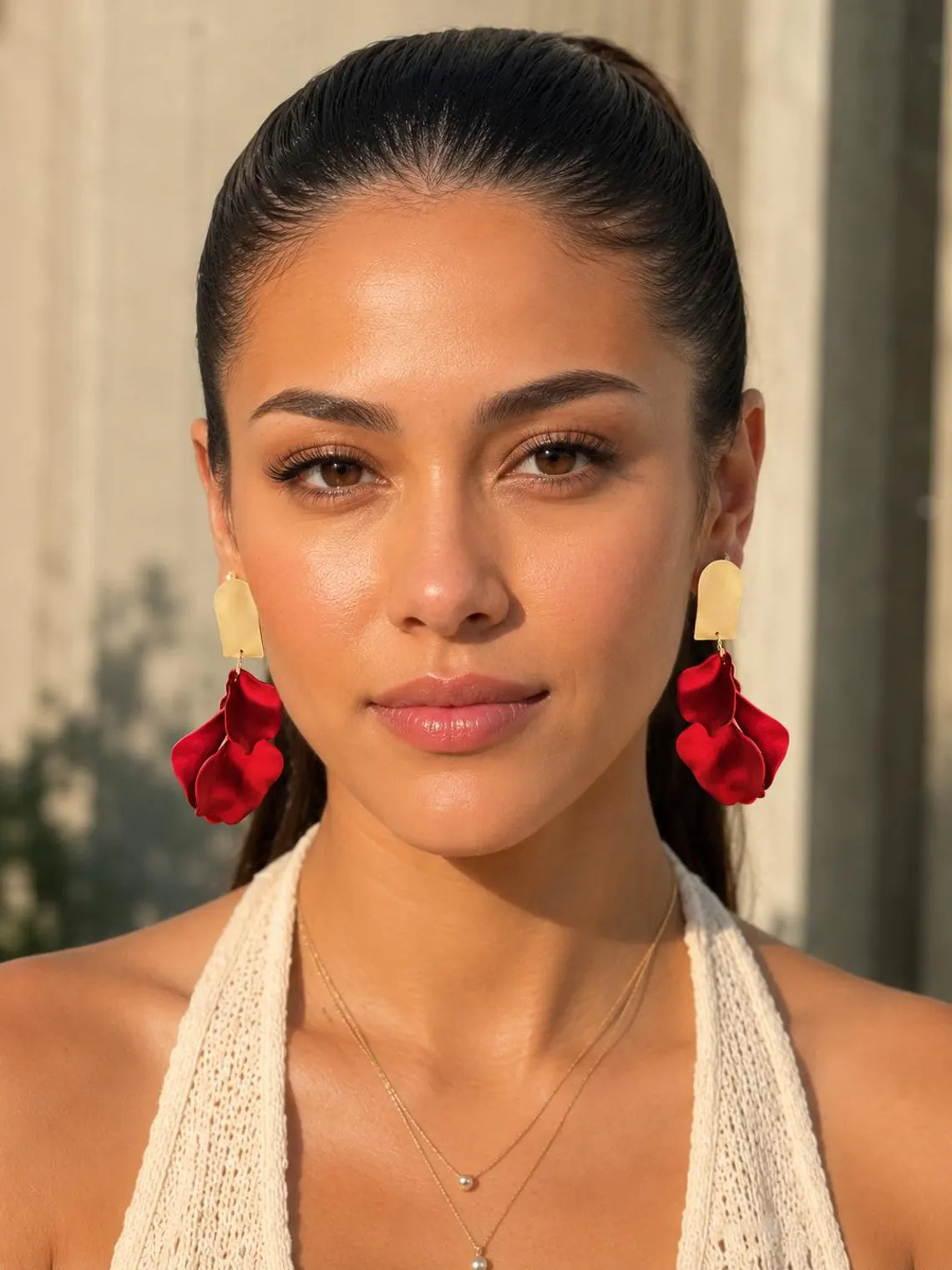 Boucles d’Oreilles Rose Passion - Pendantes fleur pour femme - Rouge et doré or