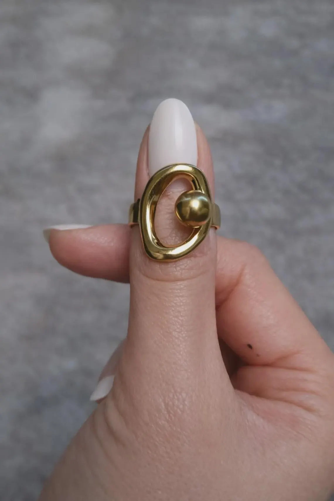 Bague Ajustable Ovale Doré Perle Or – Acier Inoxydable plaqué or 18 carats - Bague femme ouverte réglable